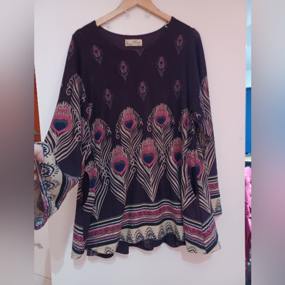 Short Mizumi Dress (Or Tunic) Long Sleeves From Urban Planet